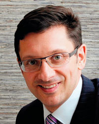 Dr Mark Kohout