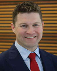 Dr Simon Abson