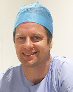 Dr Jeffrey van Gangelen