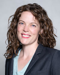 Dr Chloe West