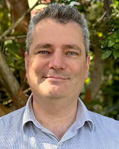 Dr Shannon Cooper